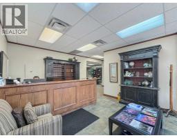 1217 Centre Street Nw, Calgary, AB T2E2R3 Photo 14