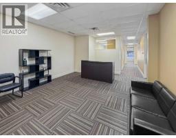 1217 Centre Street Nw, Calgary, AB T2E2R3 Photo 17