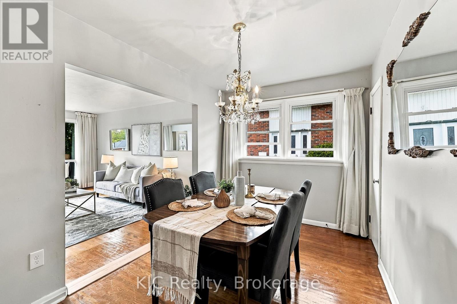 198 MCCLENNAN STREET - 14