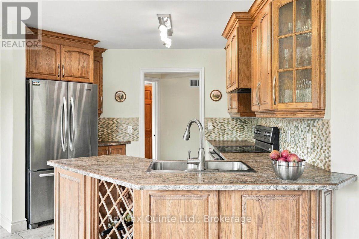 195 PREST ROAD, Stirling-Rawdon (Rawdon Ward) — photo 8