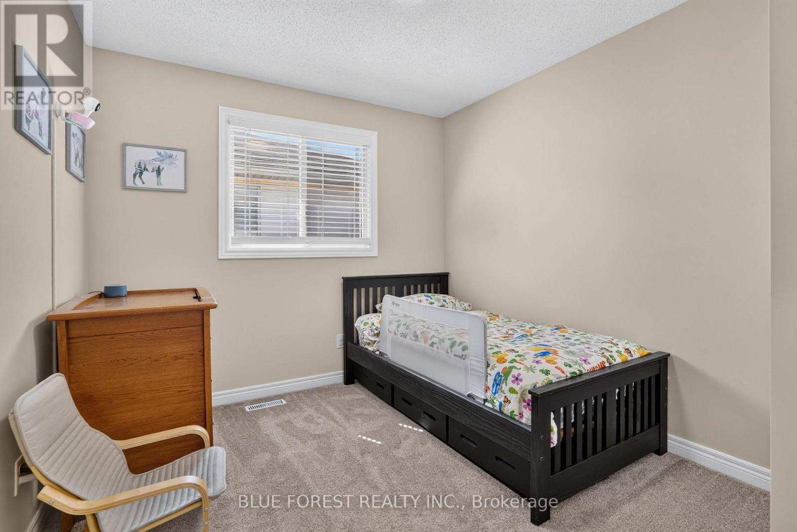 11 EDGEWELL CRESCENT - Image 28