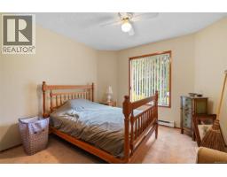 2 1215 Stelly's Cross Rd, Central Saanich, BC V8M1H3 Photo 26