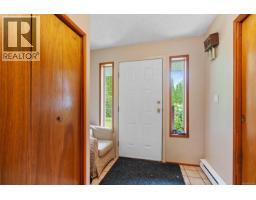2 1215 Stelly's Cross Rd, Central Saanich, BC V8M1H3 Photo 32