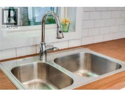 215 Rainbow Ridge Road, Procter, BC V0G1V0 Photo 28