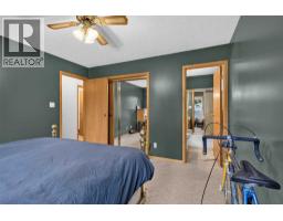 740 3 Avenue Se, Three Hills, AB T0M2A0 Photo 18