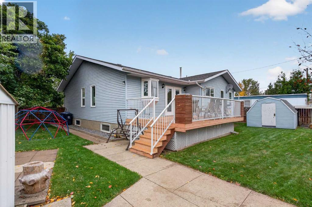 740 3 Avenue SE - 34