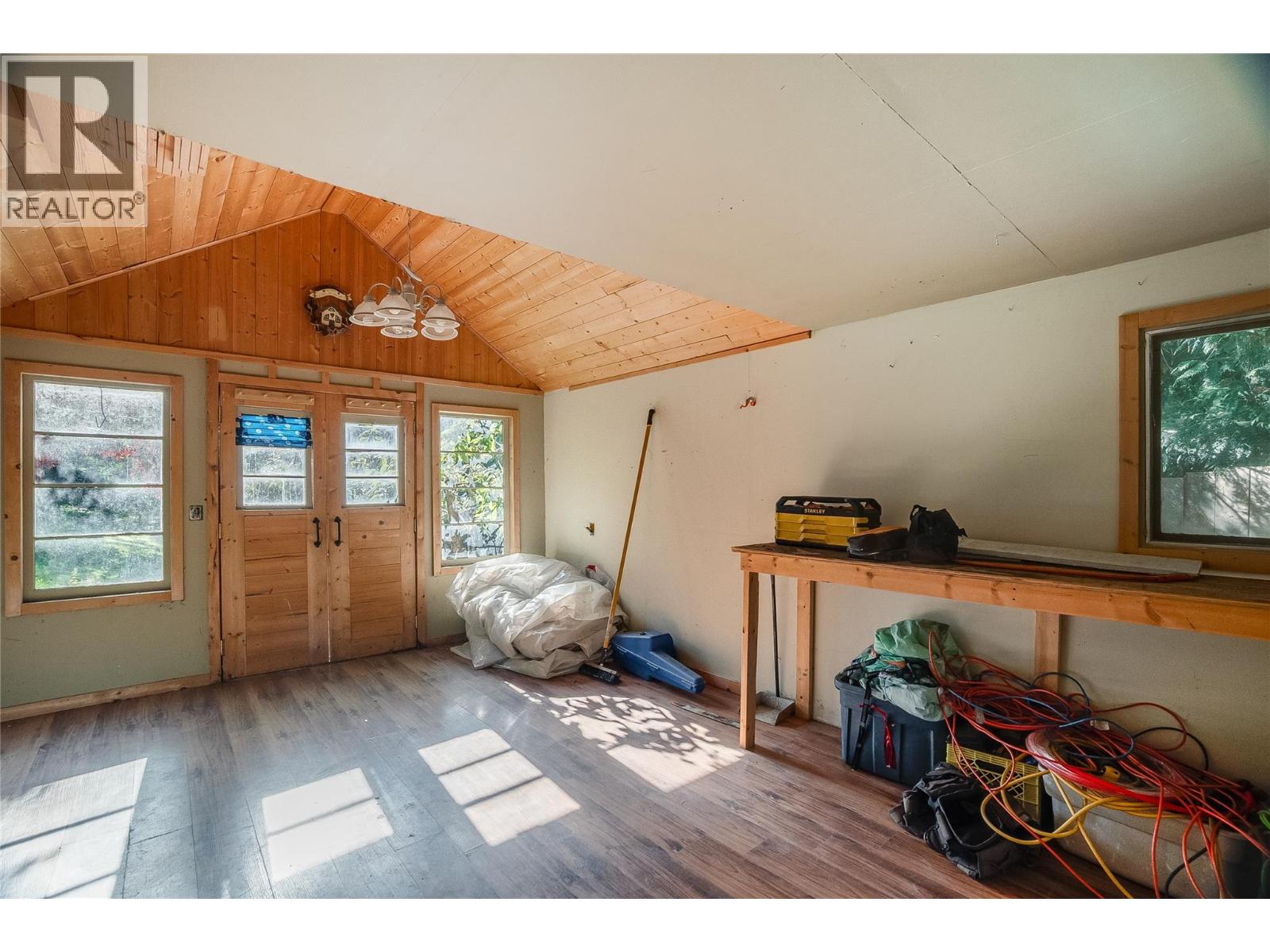 215 Rainbow Ridge Road - 76