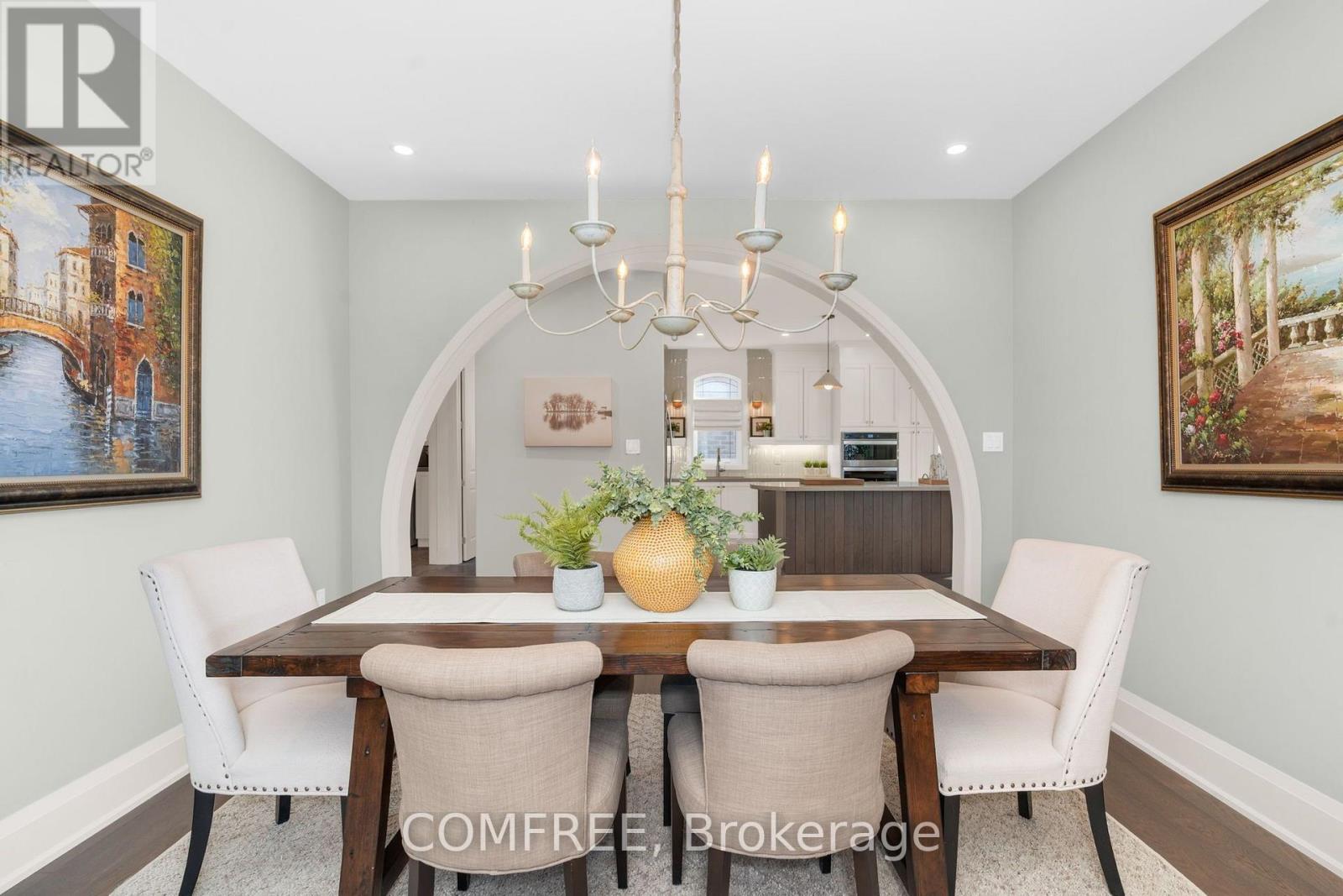 51 WOOD CRESCENT - 12