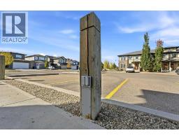 1201, 339 Viscount Drive, Red Deer, AB T4R0S2 Photo 25