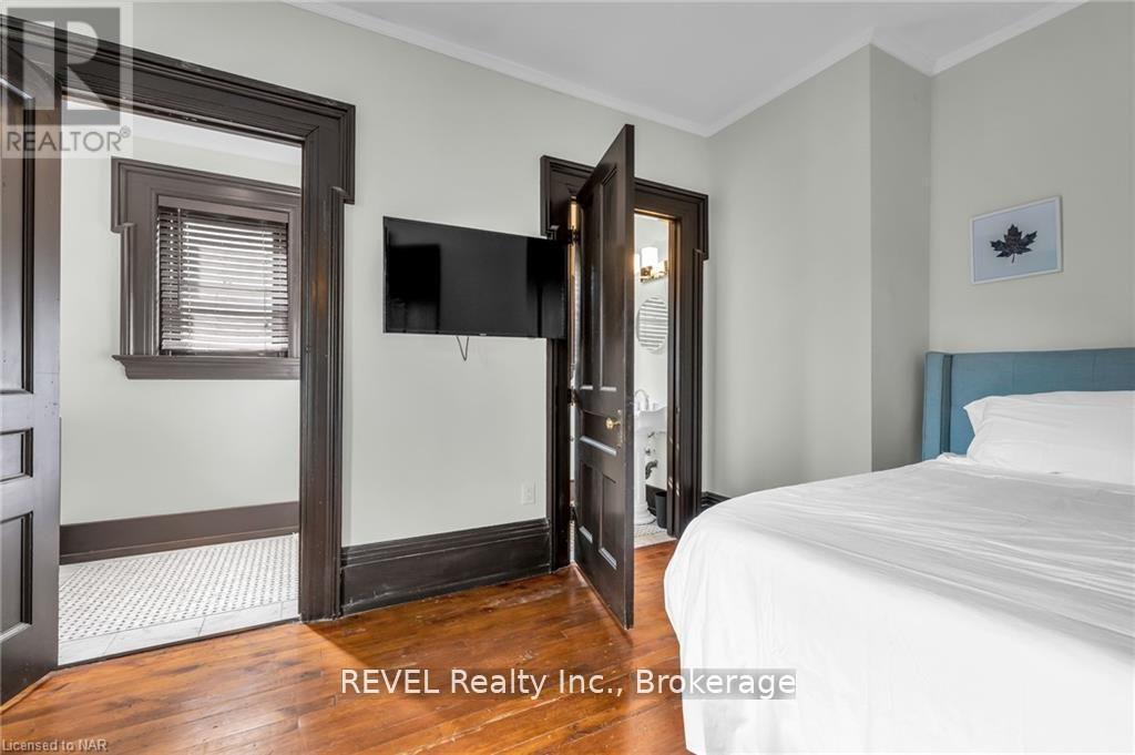 238 CREEK ROAD - 18