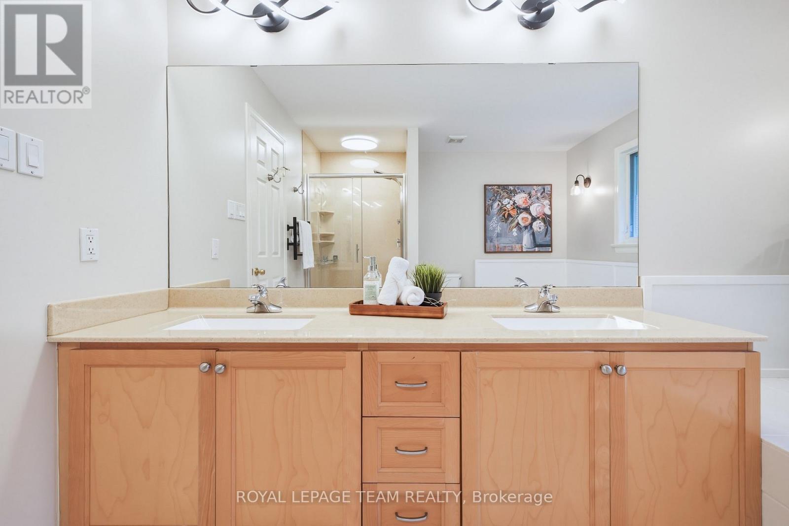19 CREEKS END LANE - Image 27