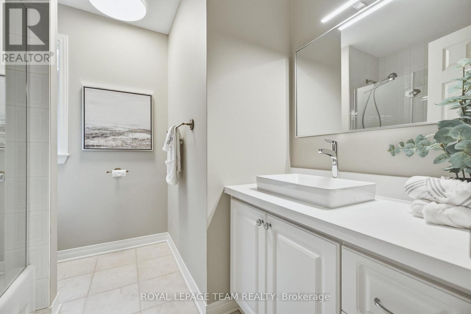 19 CREEKS END LANE - Image 34
