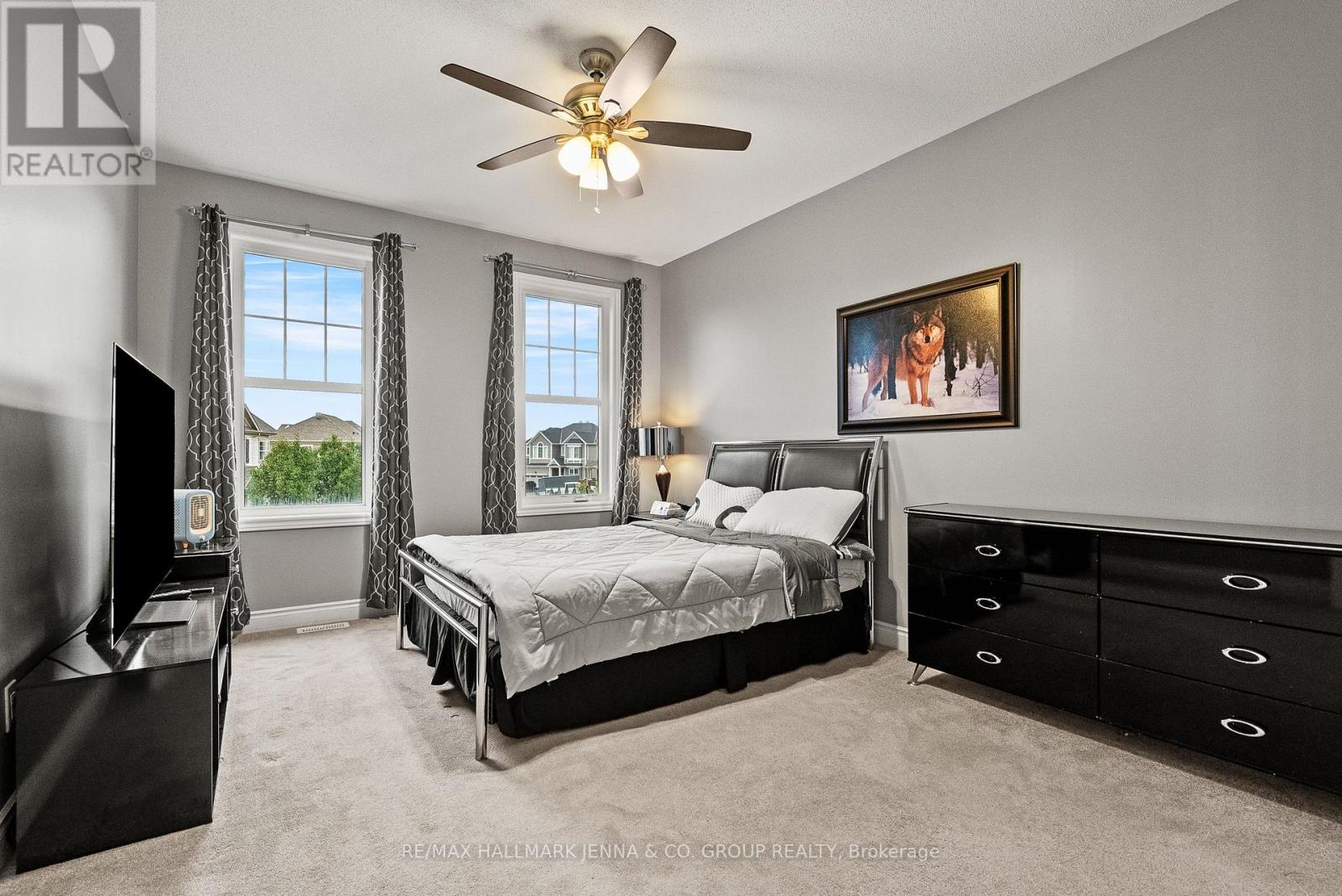 803 LOGPERCH CIRCLE - Image 31