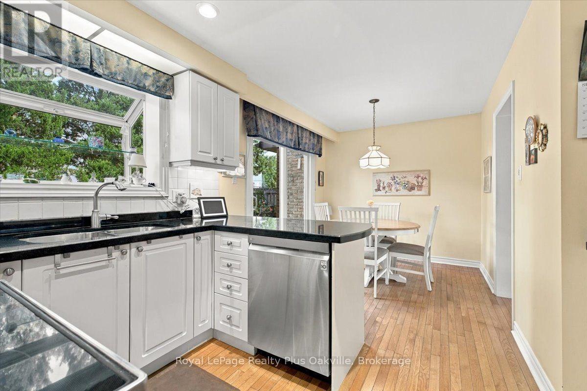 2507 WOBURN CRESCENT, Oakville (WO West) — photo 12