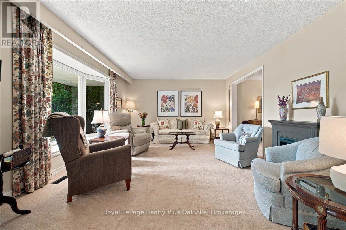 2507 WOBURN CRESCENT, Oakville (WO West) — photo 6