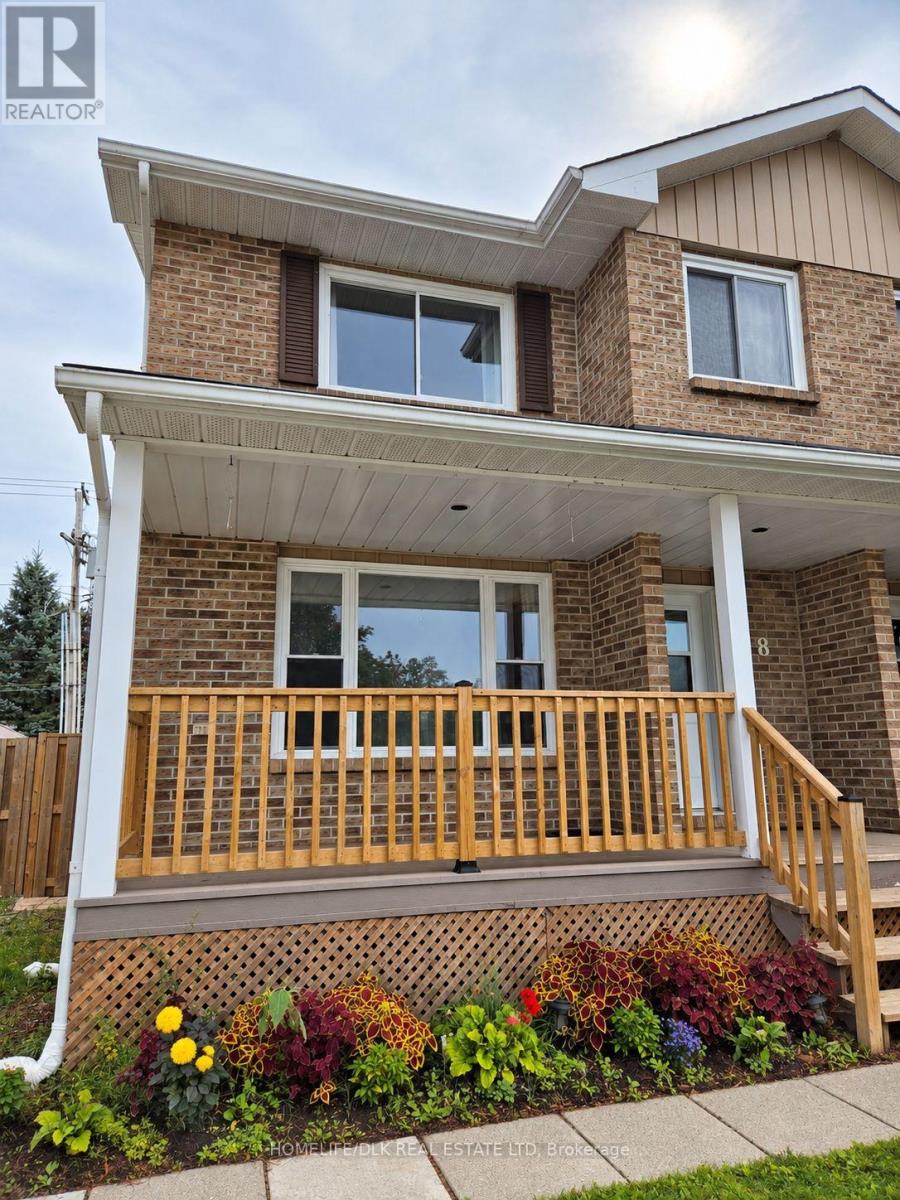 8 CARMAN COURT, South Dundas