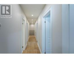 Bedroom 5 - 22 Heathview Avenue, Toronto, ON M2K2C1 Photo 12