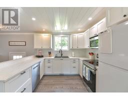 3332 Cleveland Avenue, Severn, ON L0K1G0 Photo 13