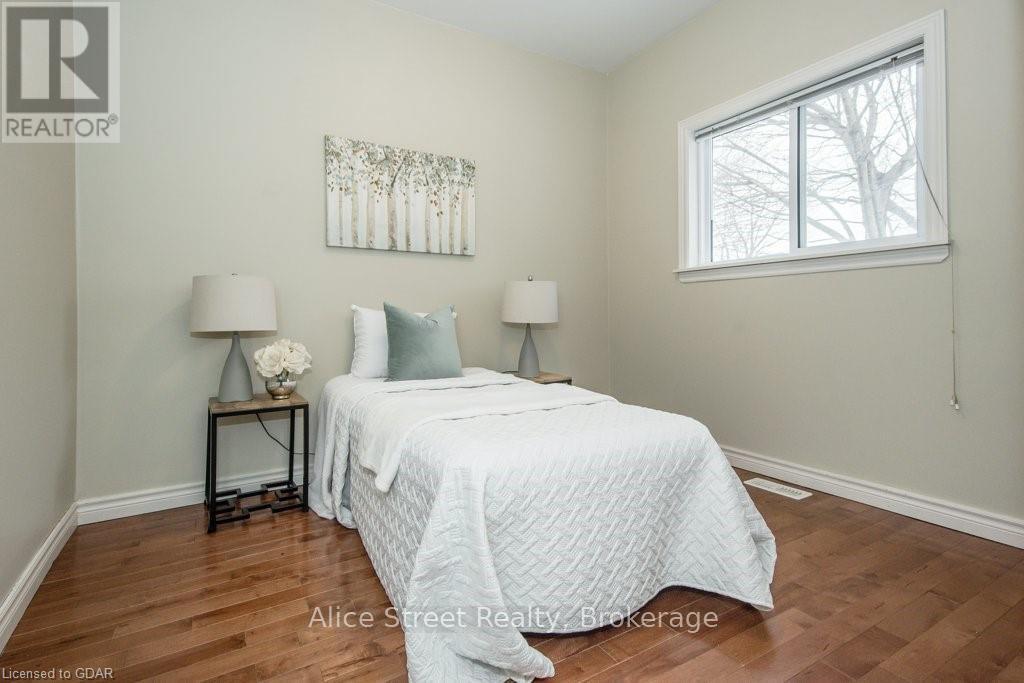 MAIN UNIT - 129 ELIZABETH STREET, Guelph (St. Patrick's Ward) — photo 7