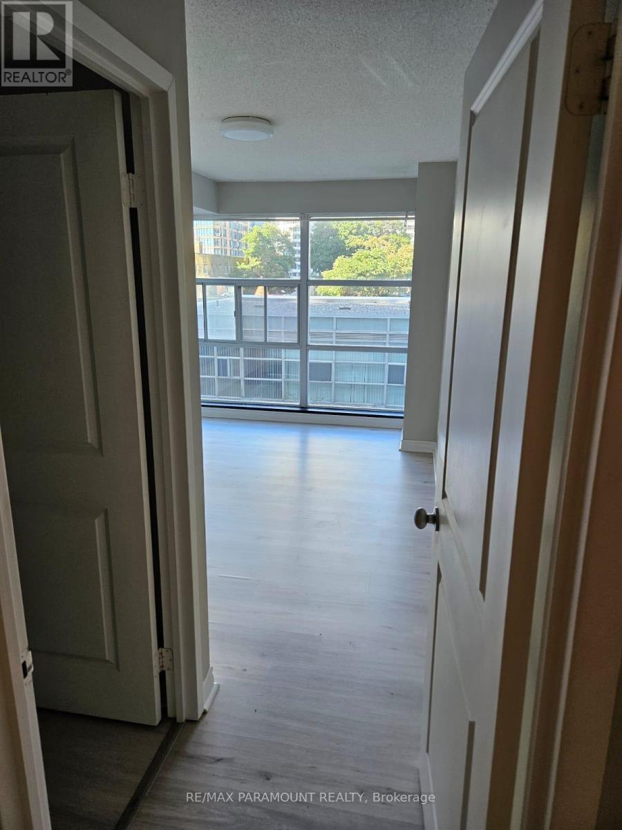 709 - 11 ST JOSEPH STREET, Toronto (Bay Street Corridor) — photo 4