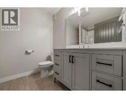 1370 Pacific Circle W - photo 27