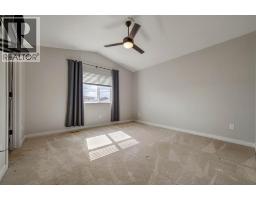 1370 Pacific Circle W - photo 16