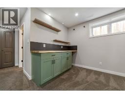 1370 Pacific Circle W - photo 29