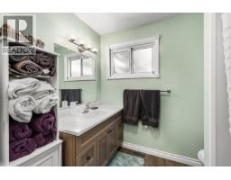 Bedroom - 2110 Connel Road, Creston, BC V0B1G1 Photo 11