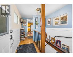Primary Bedroom - 2110 Connel Road, Creston, BC V0B1G1 Photo 13