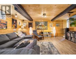 Living room - 2110 Connel Road, Creston, BC V0B1G1 Photo 14
