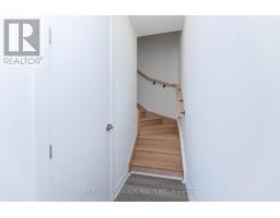 1503 - 11 David Eyer Road, Richmond Hill, ON L4S1M4 Photo 20
