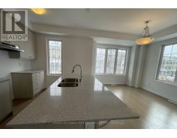 76 Greenridge Crescent, Markham, ON L6C3M1 Photo 8