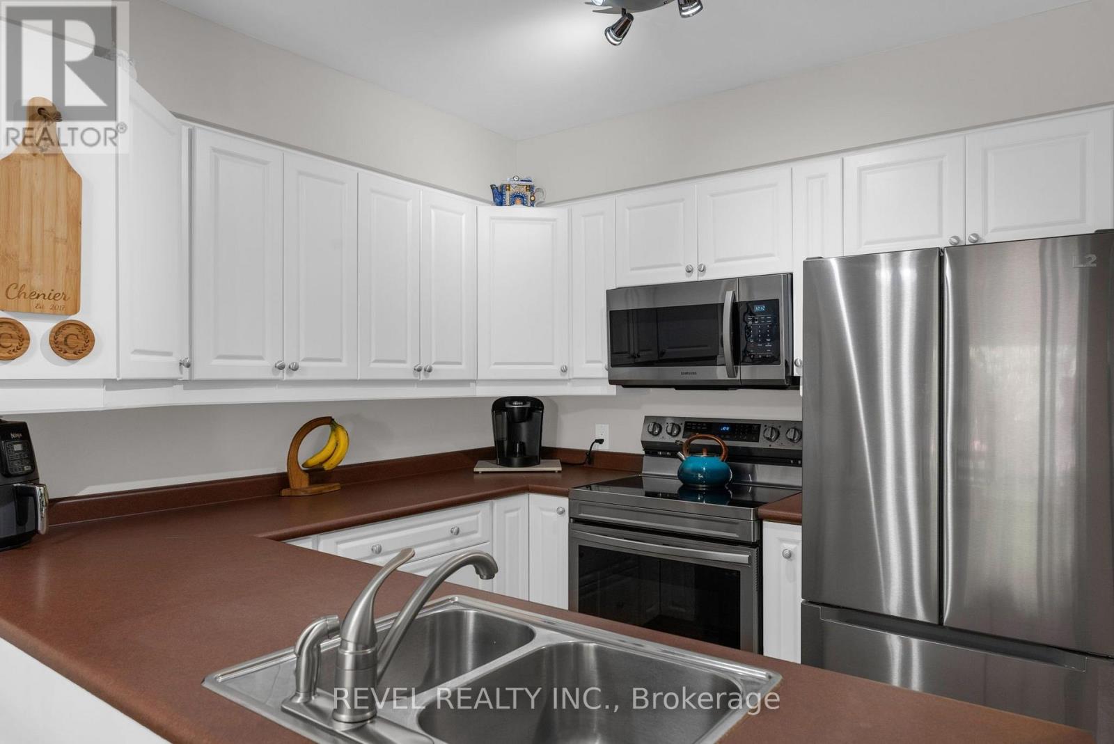 #26 11 LAGUNA PARKWAY - 12