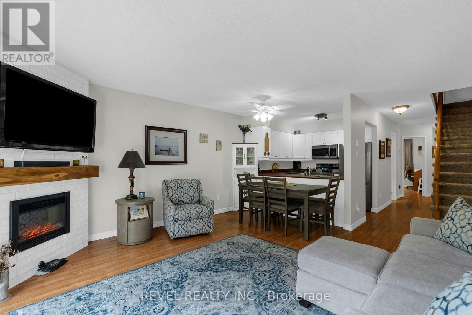 #26 11 LAGUNA PARKWAY - 16