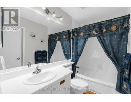 Bathroom - 26 - 11 Laguna Parkway, Ramara, ON L0K1B0 Photo 9