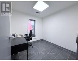 Upper - 43 Collier Street, Barrie, ON L4M1G5 Photo 9