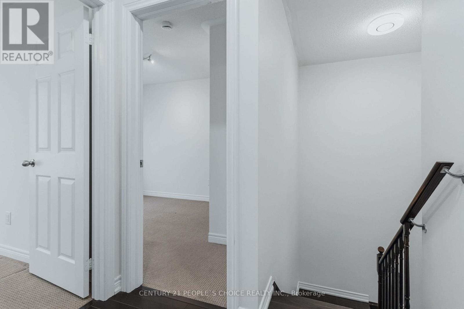 52 ALDERSGATE DRIVE - 20