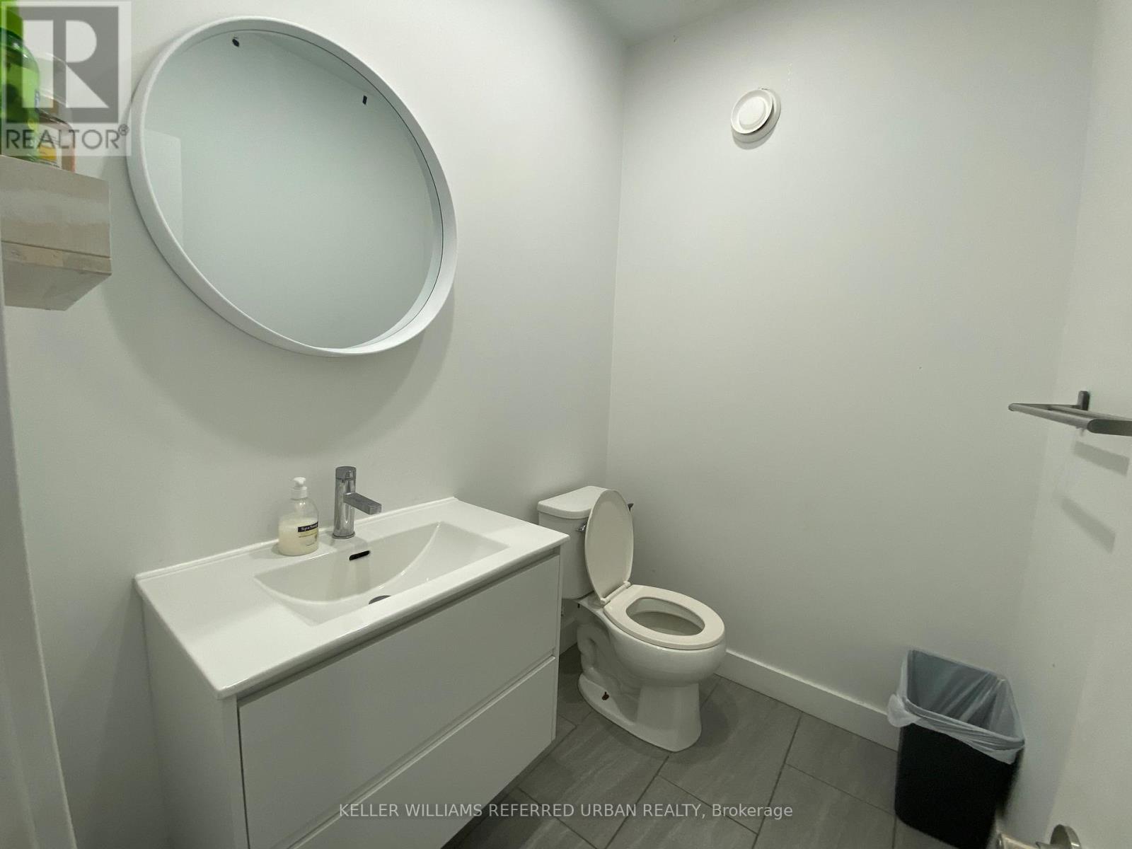 ROOM 2 - 344 BARTLETT AVENUE N, Toronto (Dovercourt-Wallace Emerson-Junction) — photo 10