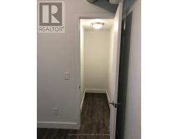 Room 2 - 344 Bartlett Avenue N, Toronto, ON M6H3G7 Photo 7