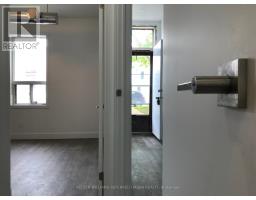 Room 2 - 344 Bartlett Avenue N, Toronto, ON M6H3G7 Photo 8