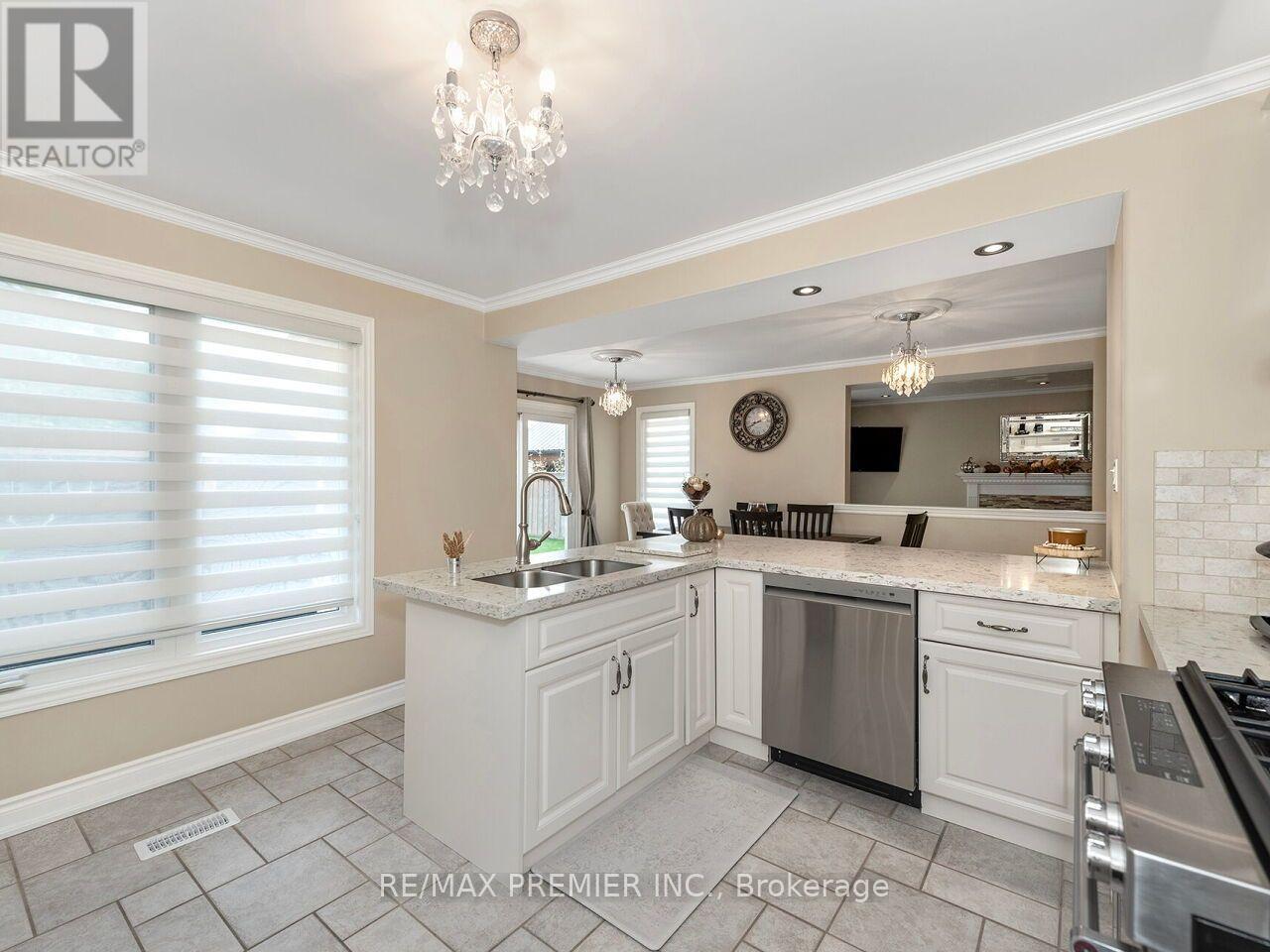 81 DE ROSE AVENUE - Image 18