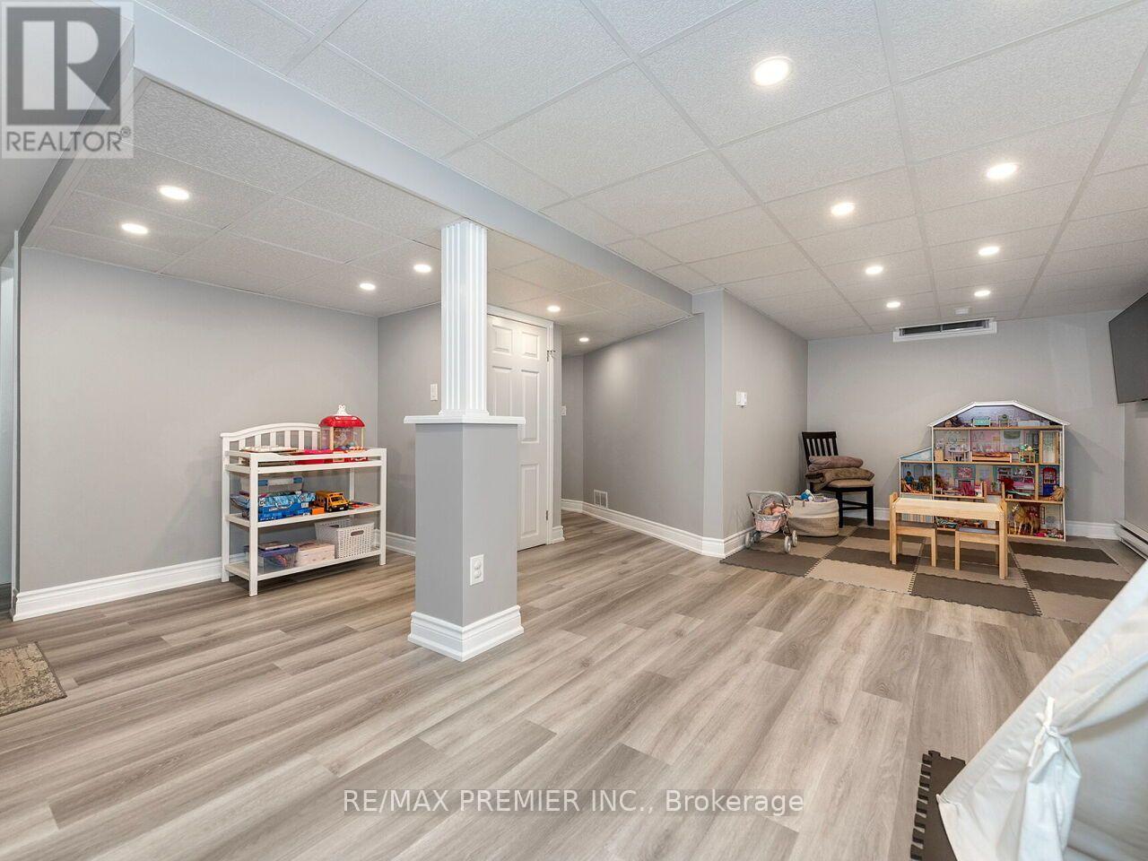 81 DE ROSE AVENUE - 40