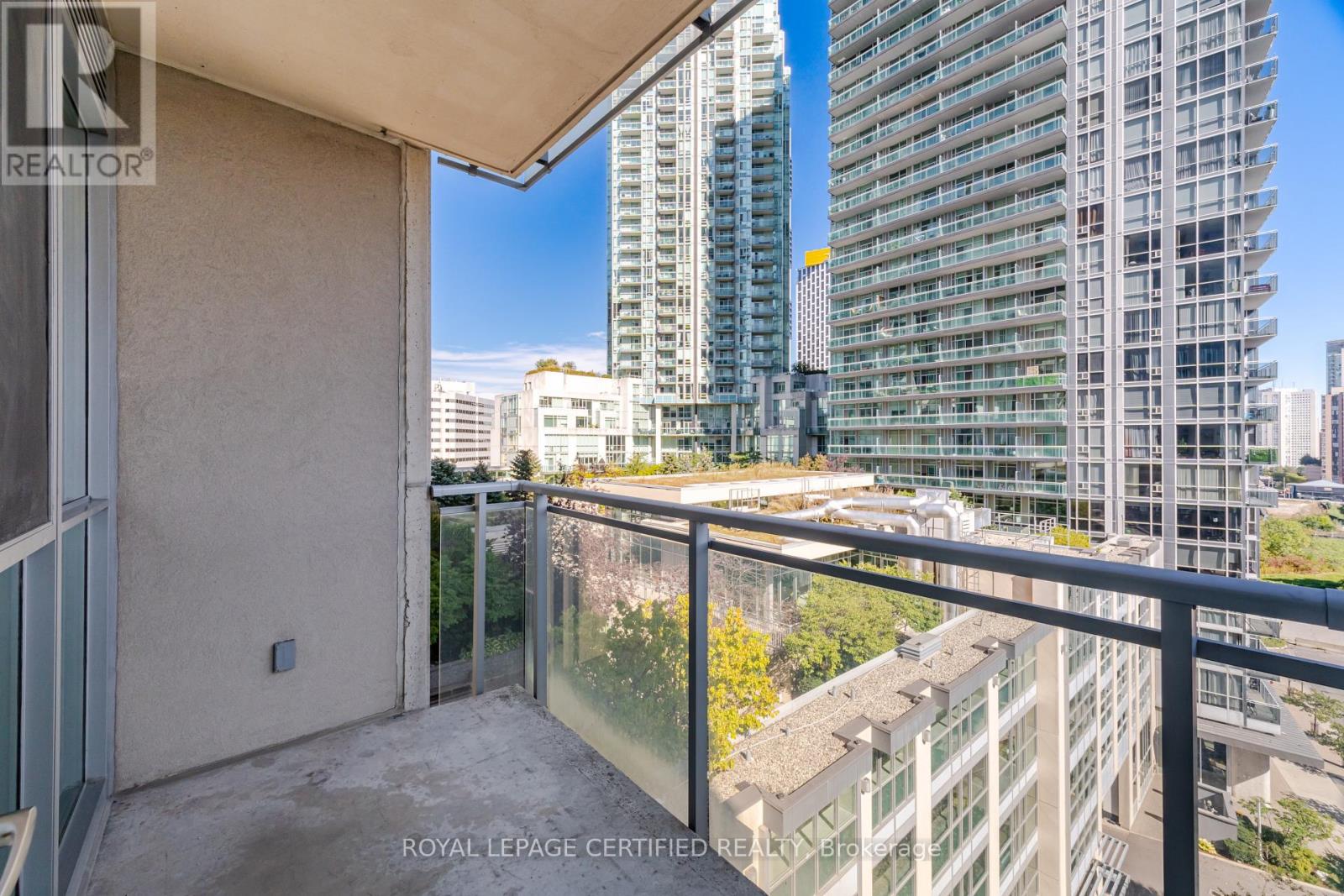 805- 225 Webb Drive, Mississauga, ON photo 25