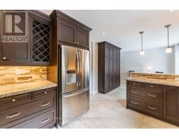 Eating area - 1149 Mesa Crescent, Mississauga, ON L5H4B3 Photo 9