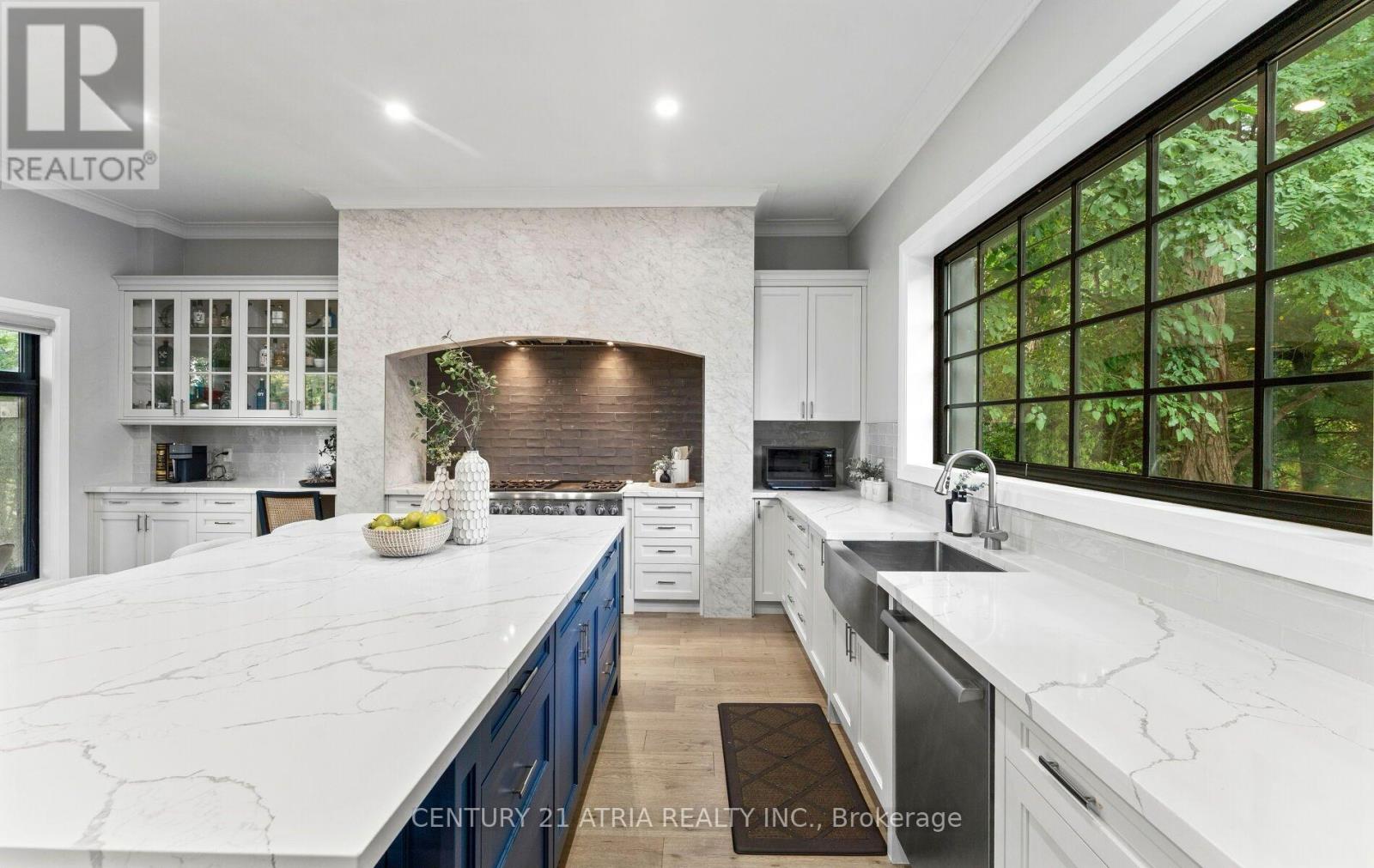 1617 ISLINGTON AVENUE - 16