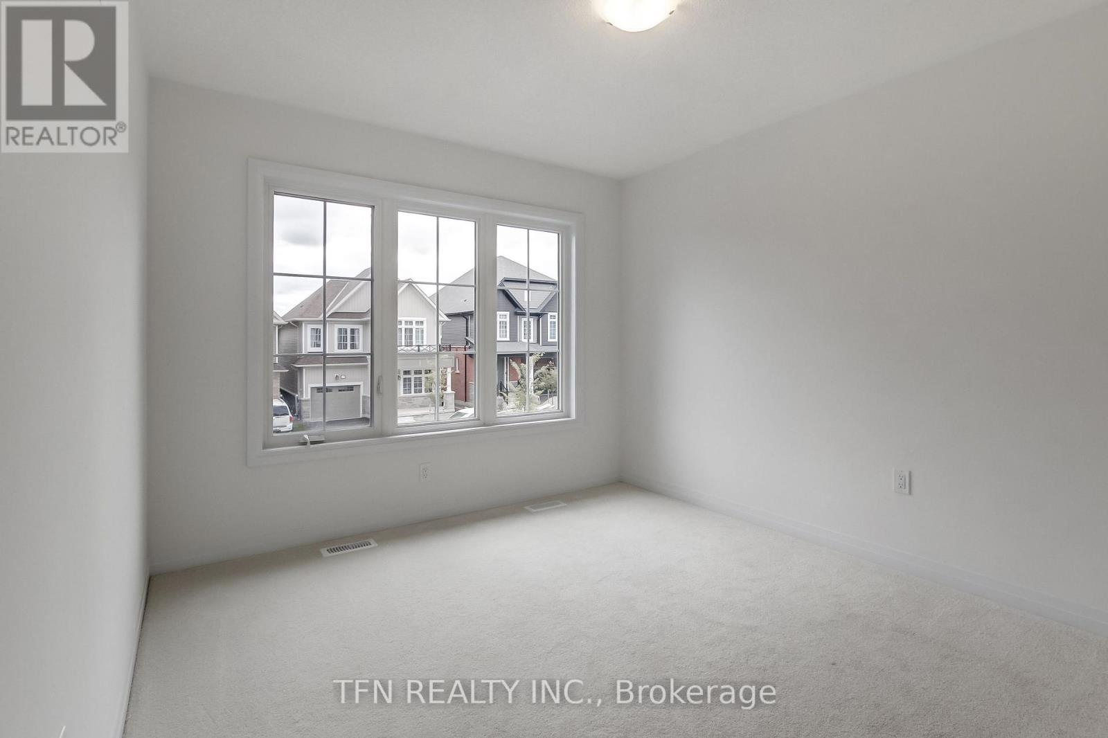 134 MCGILL AVENUE - 24