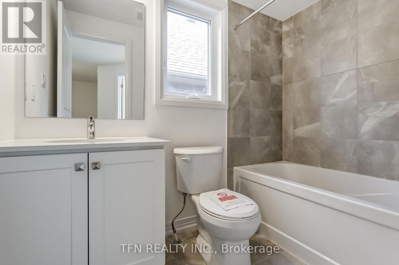 134 MCGILL AVENUE - 28
