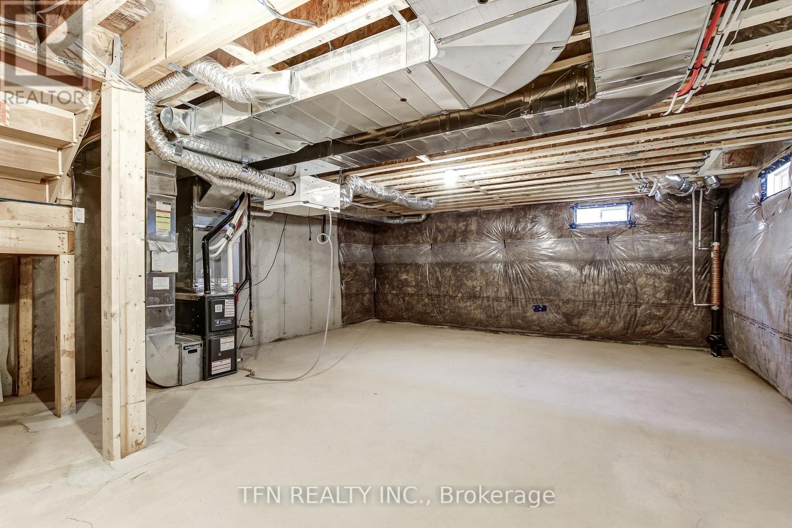 134 MCGILL AVENUE - Image 36