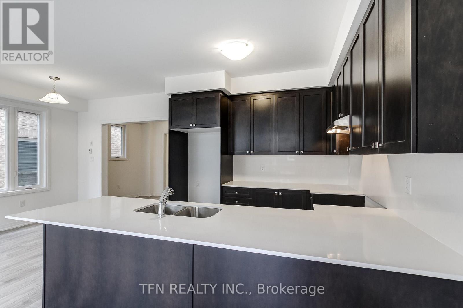 134 MCGILL AVENUE - 16