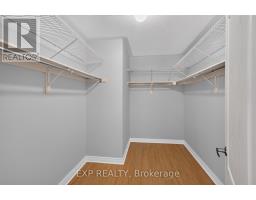 209 Woodspring Avenue, Newmarket, ON L3X3J4 Photo 28